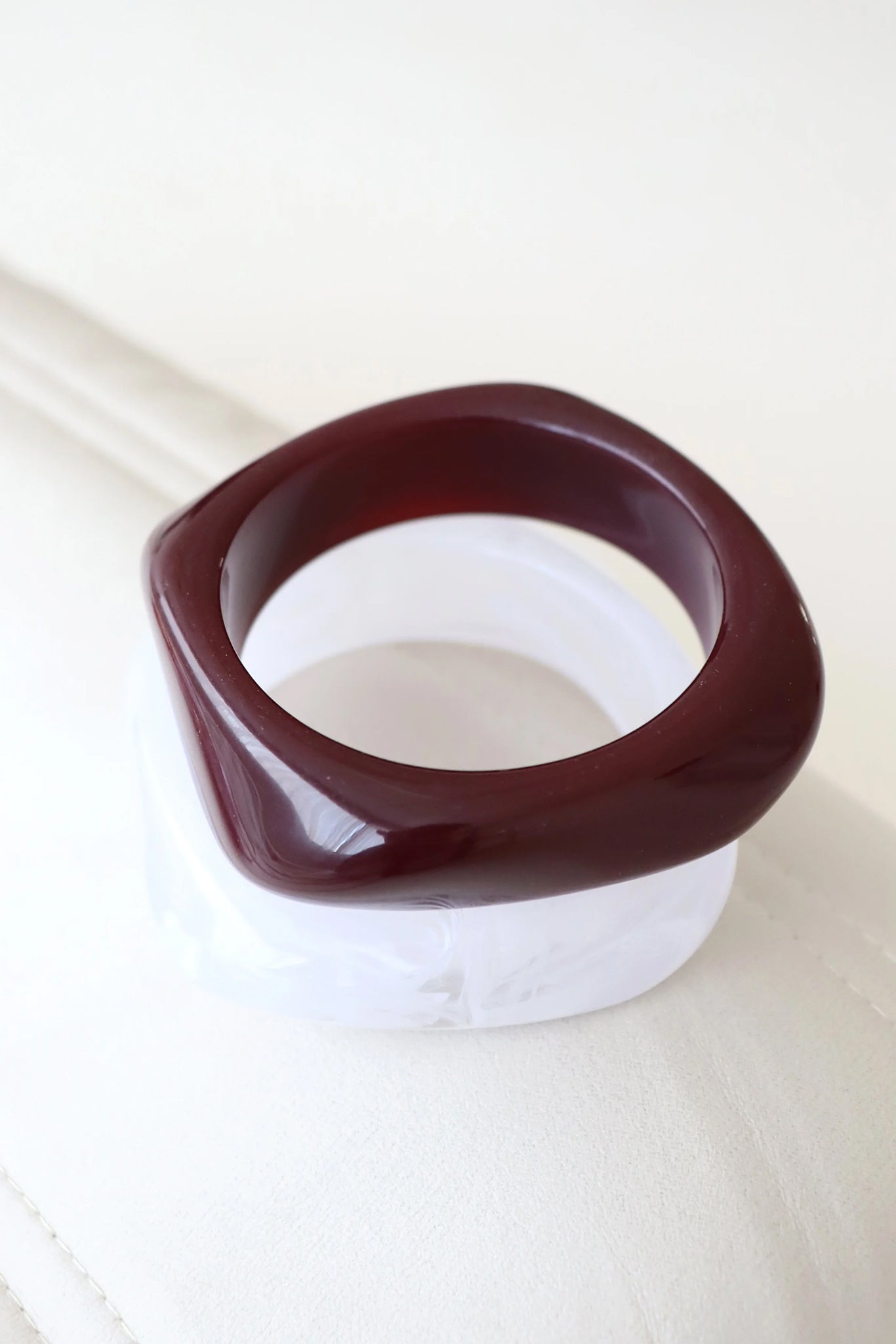Argo Resin Bangle (Burgundy)