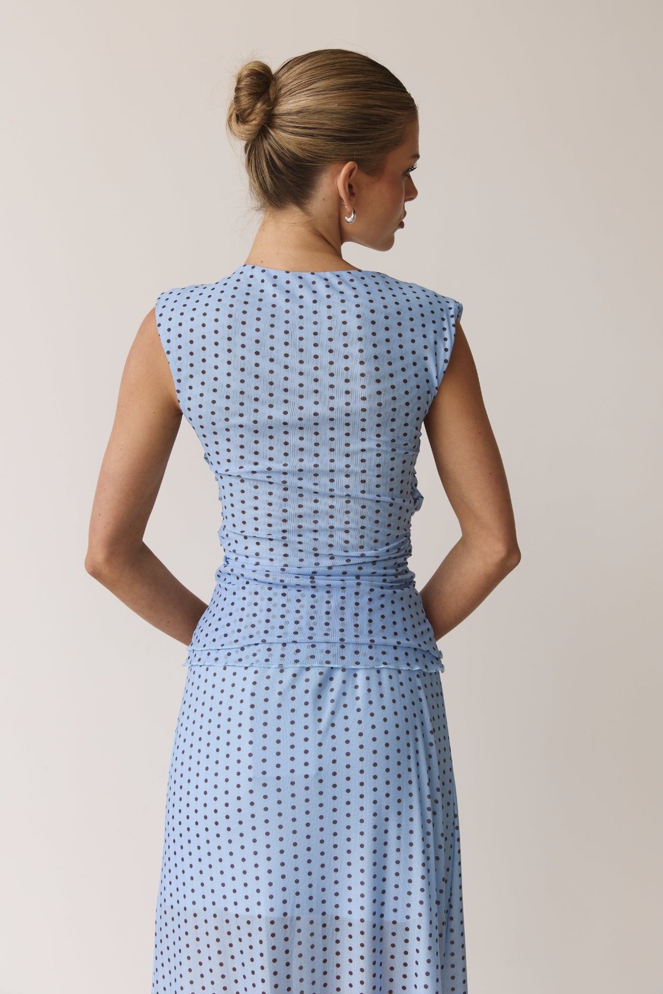 Hayse Top (Light Blue/Chocolate Polka)