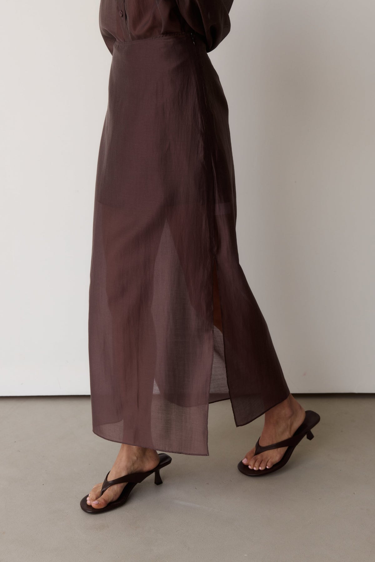 Wynn Midi Skirt (Chocolate)