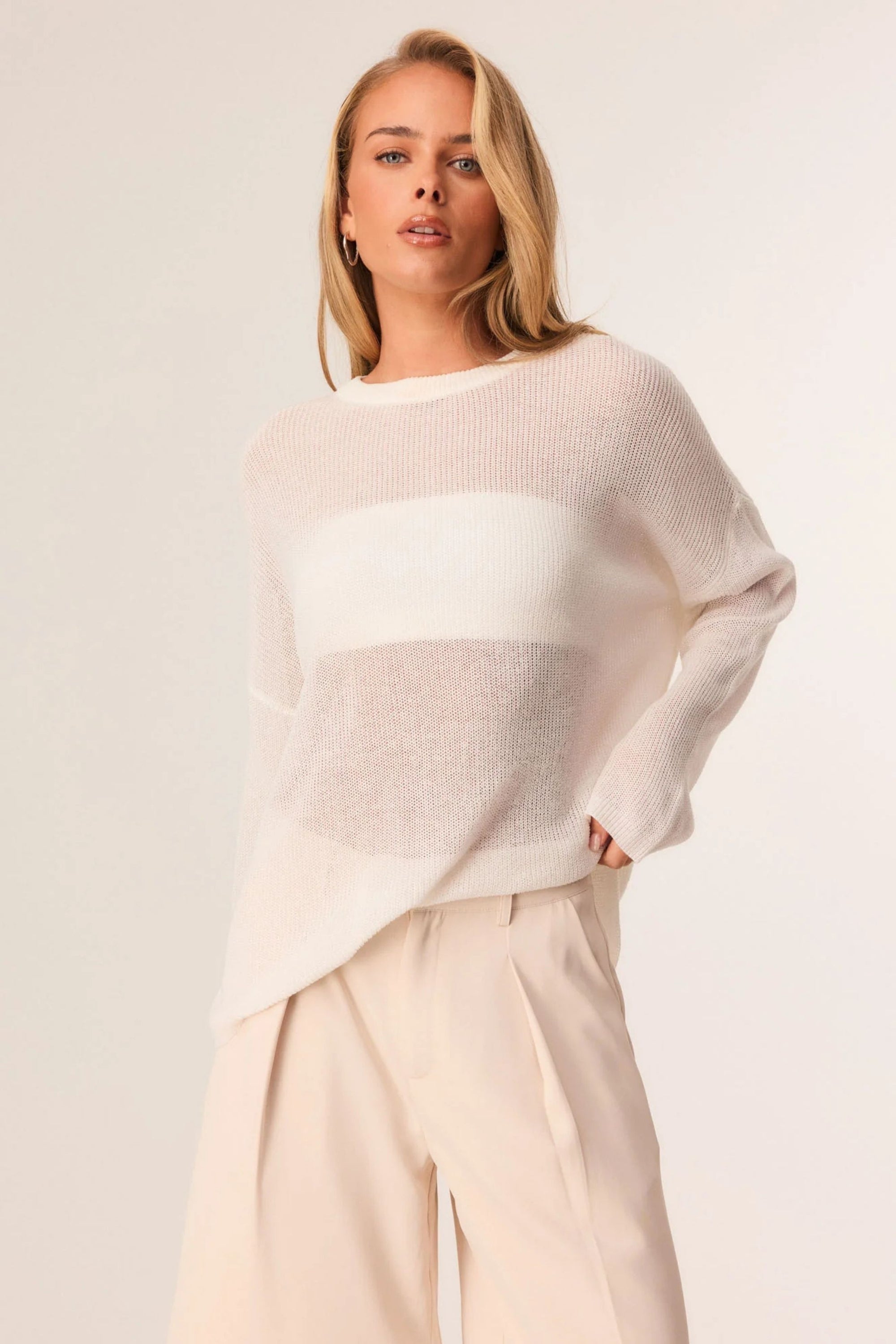 Bobbi Jumper (White)