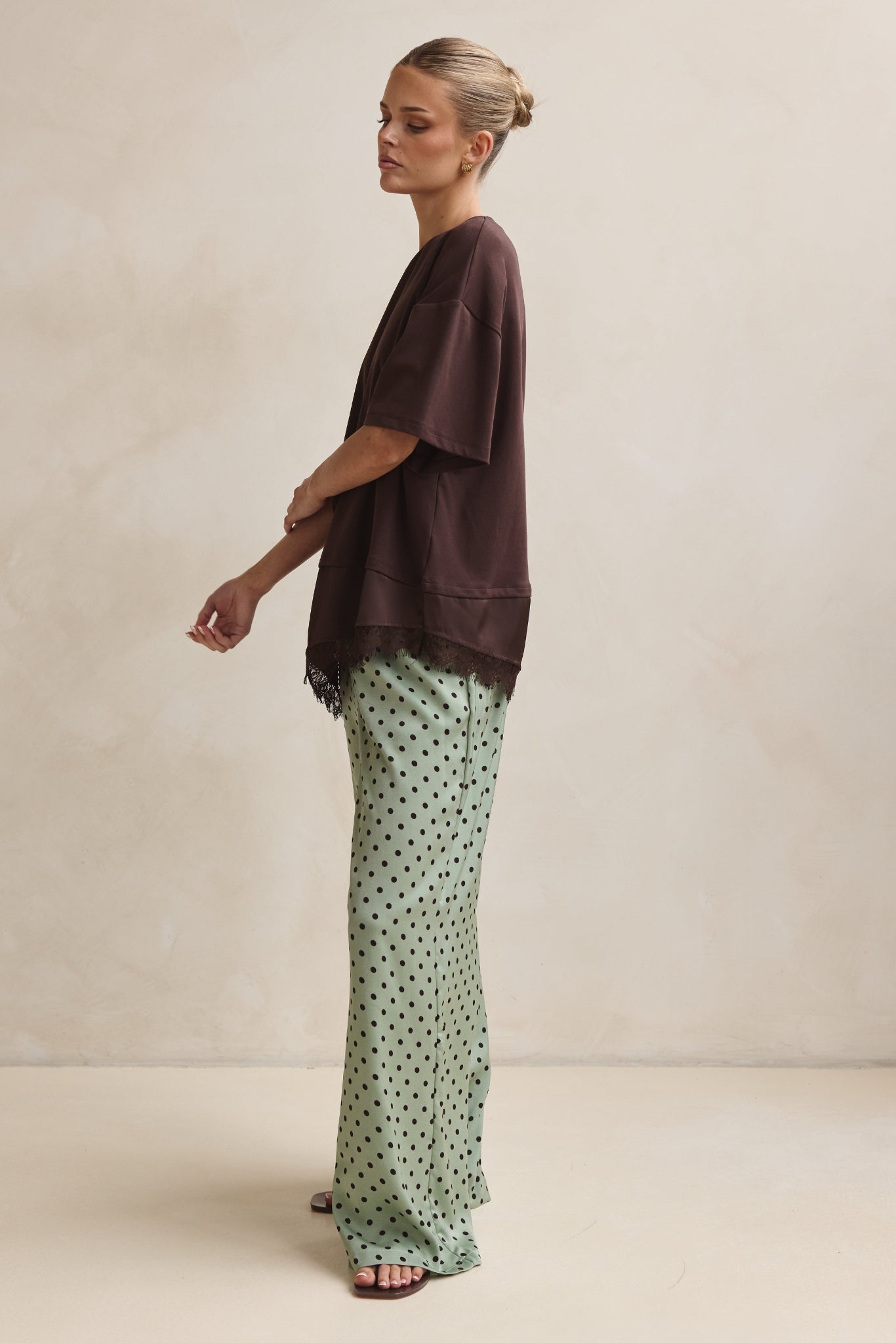 Onyx Tee (Chocolate)