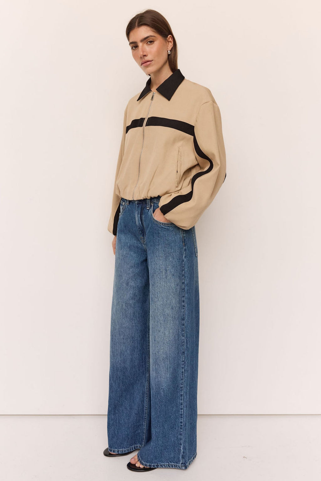 Lillia Bomber Jacket (Beige/Black)