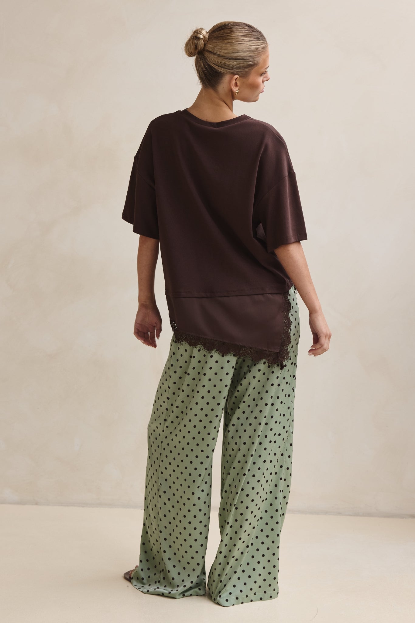 Onyx Tee (Chocolate)