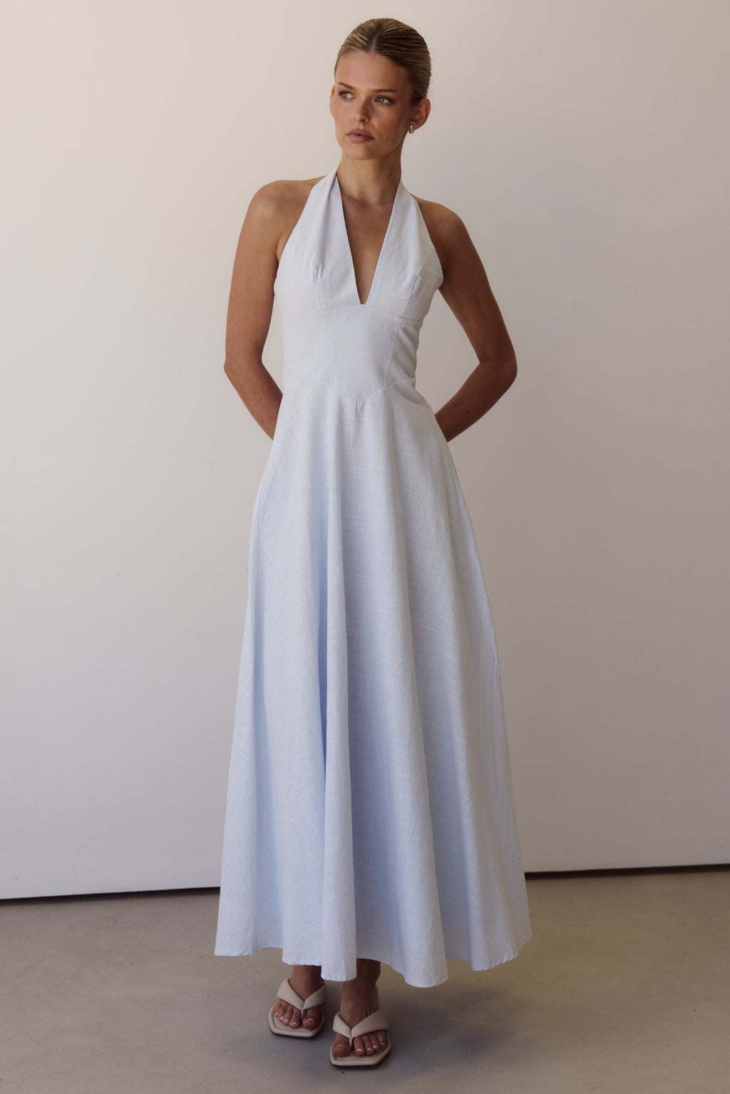 Bonnie Maxi Dress (Light Blue)