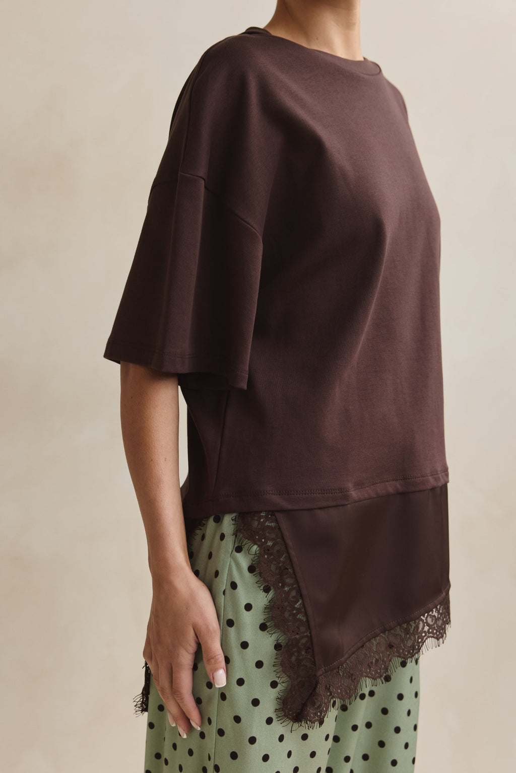 Onyx Tee (Chocolate)