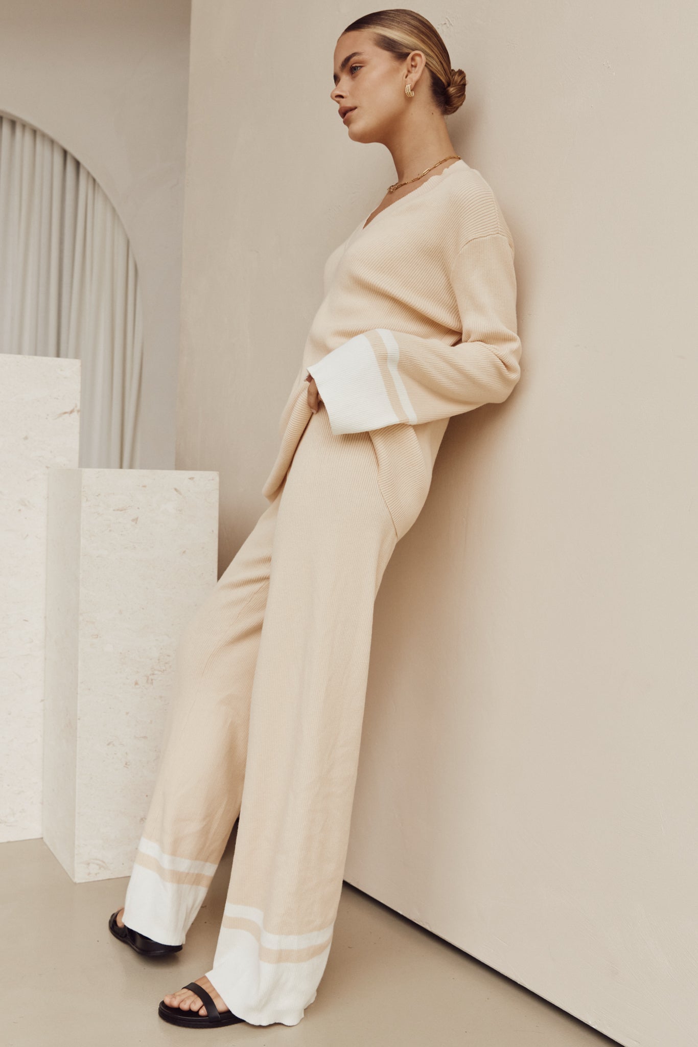 Agni Knit Pant (Beige)