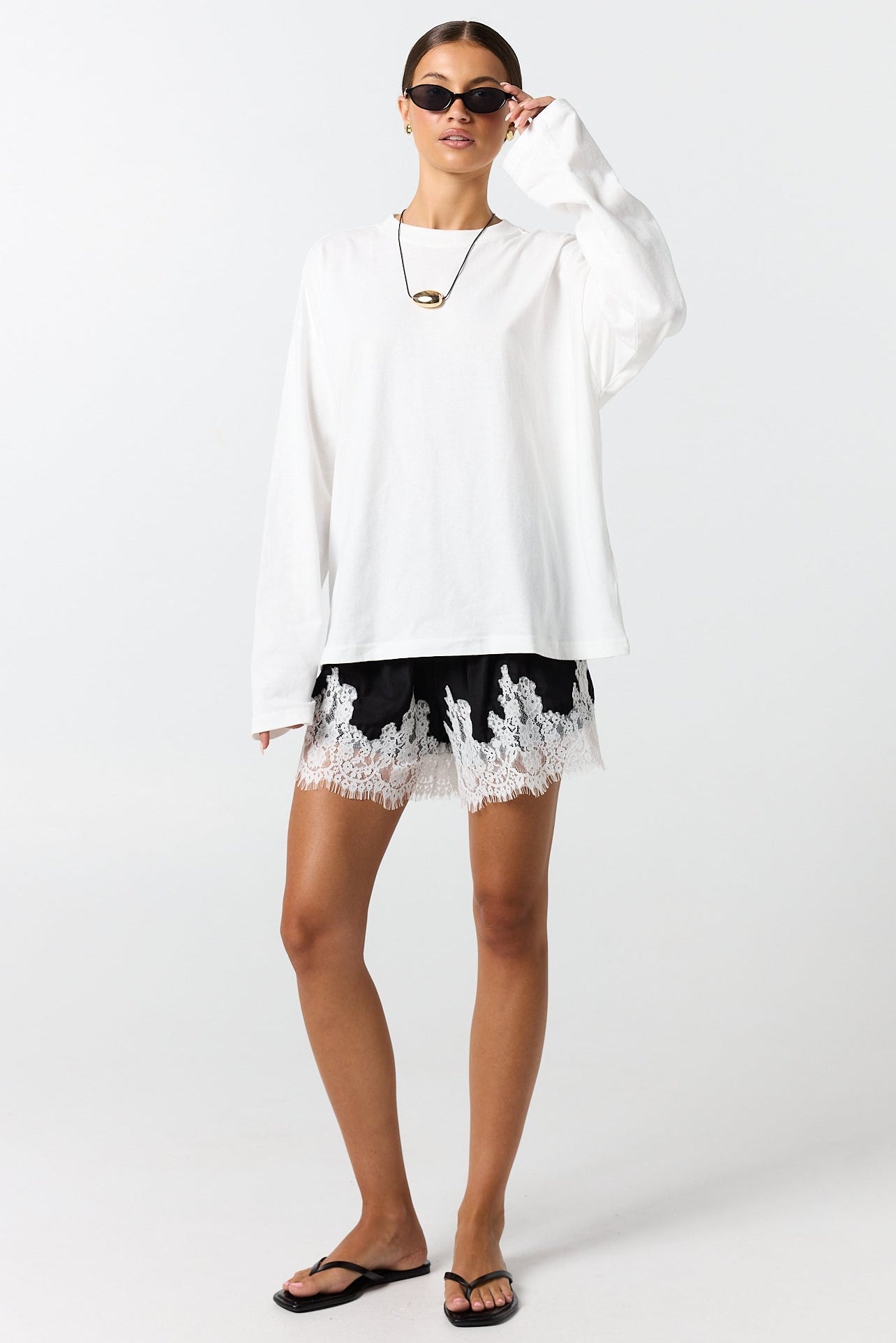 Cody Lace Short (Black)