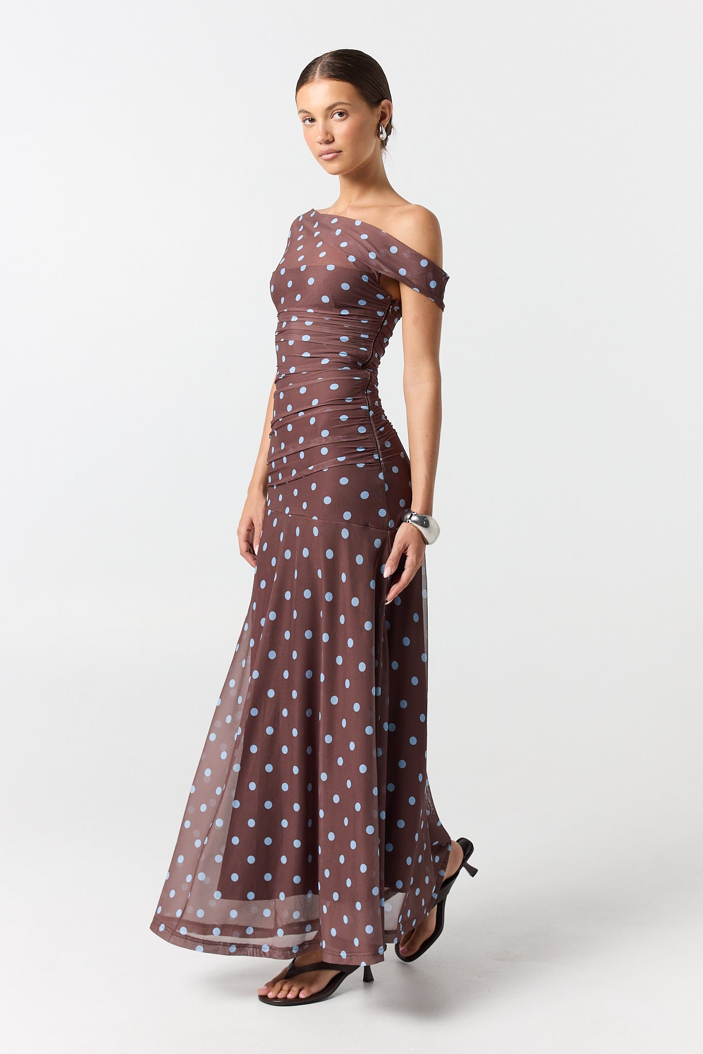 Buy Evening Dresses for Women Online Runway Scout Buy Evening Dresses for Women Online Runway Scout