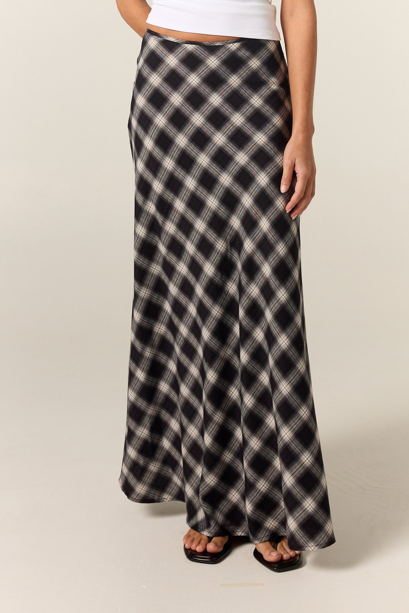 Lainey Midi Skirt (Black Plaid)