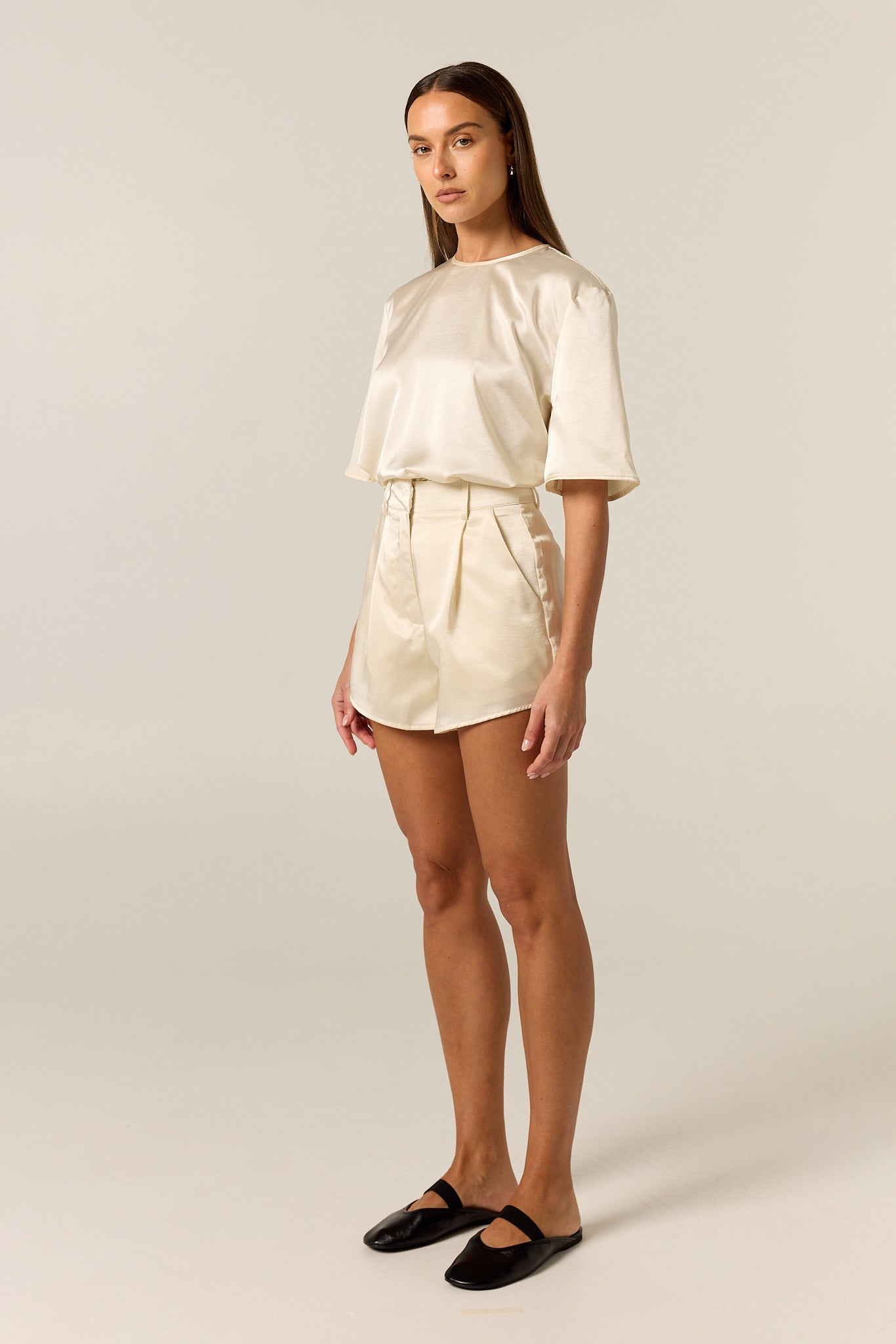 Emmi Satin Tailored Short (Cream)