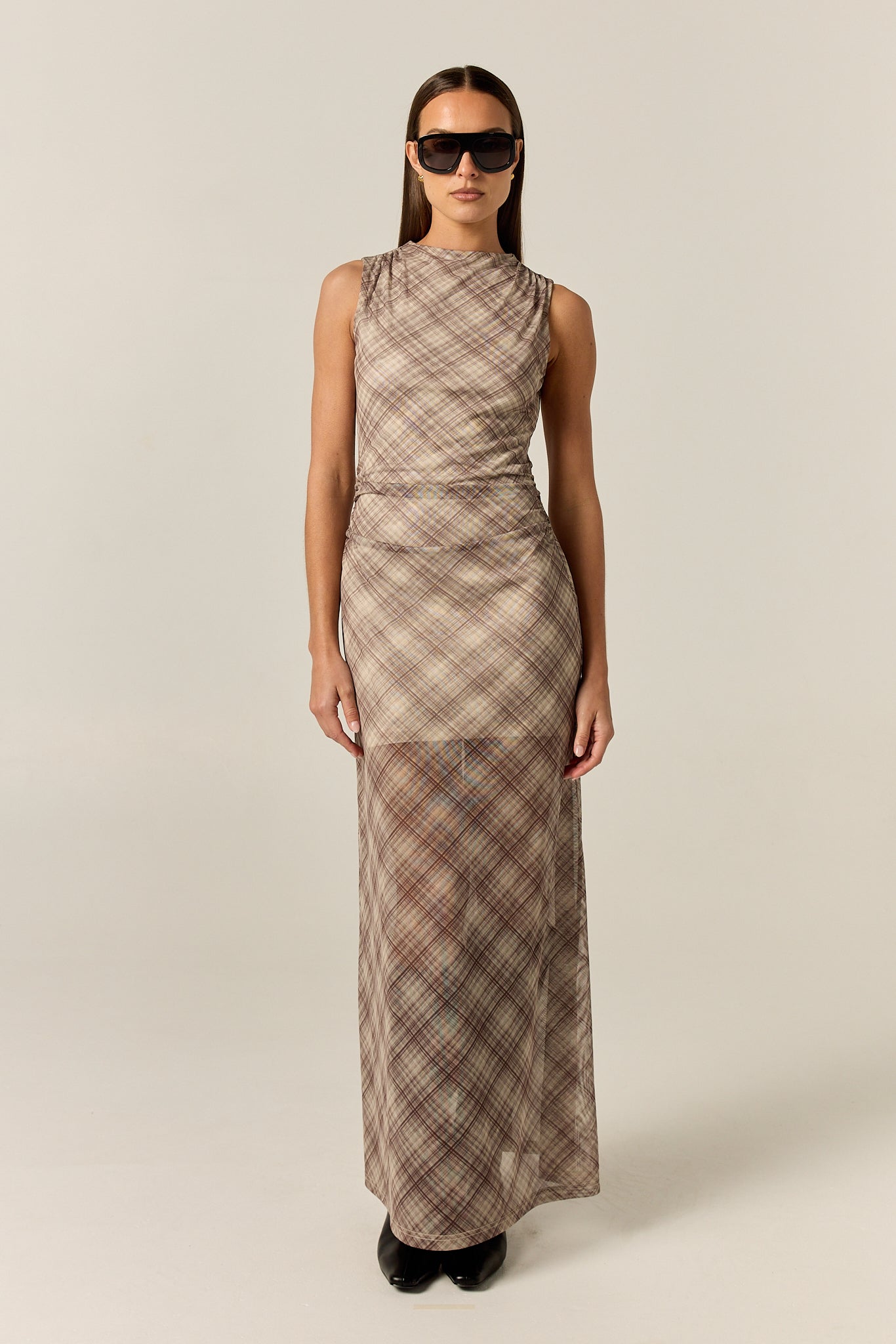 Isla Maxi Dress (Taupe Plaid)