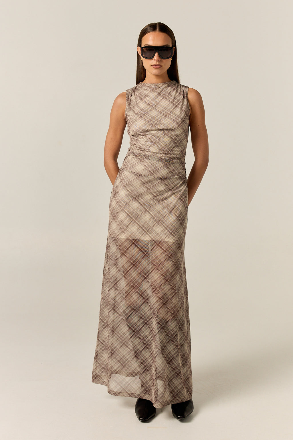 Isla Maxi Dress (Taupe Plaid)