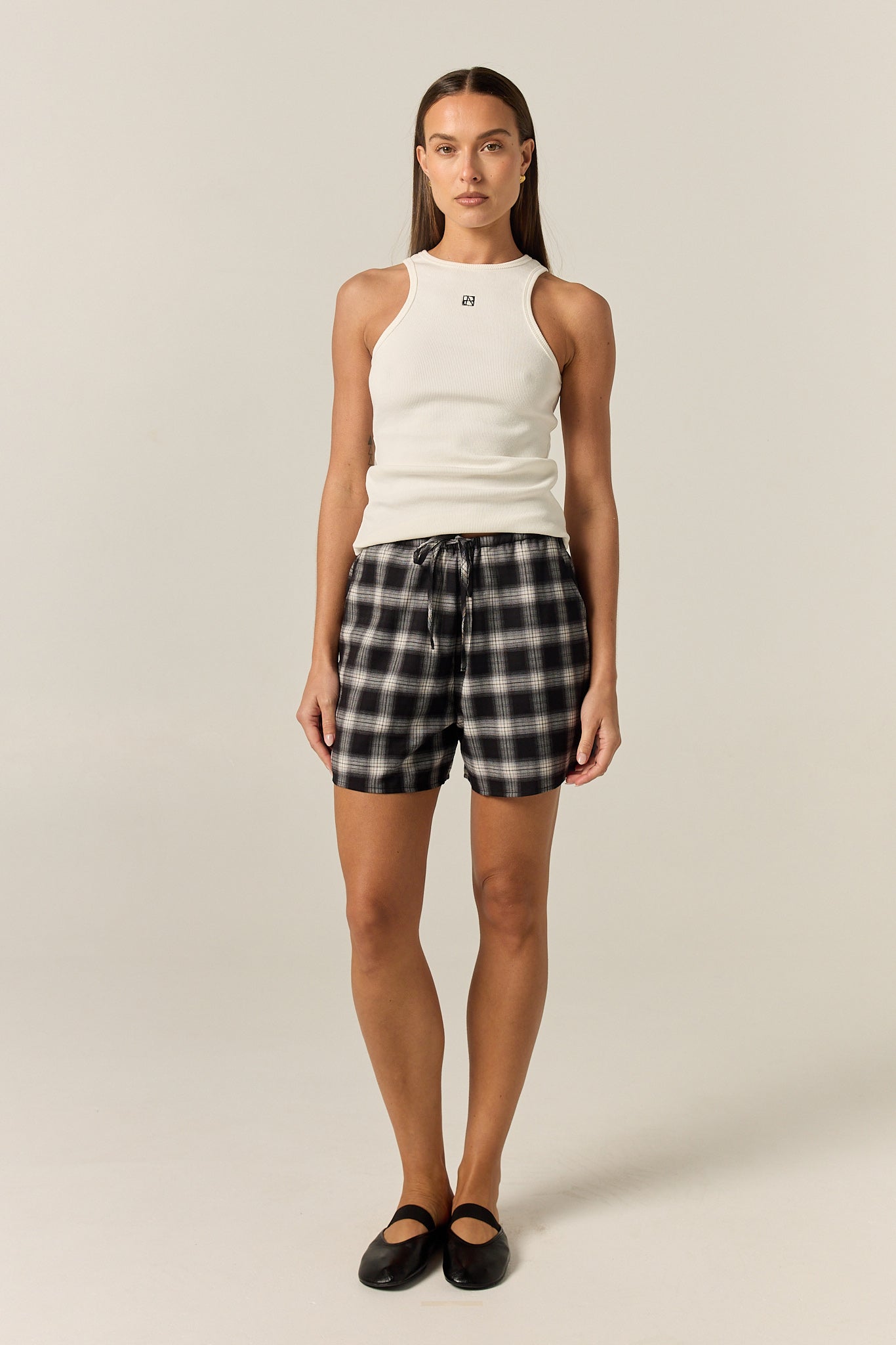 Lainey Short (Black Plaid)