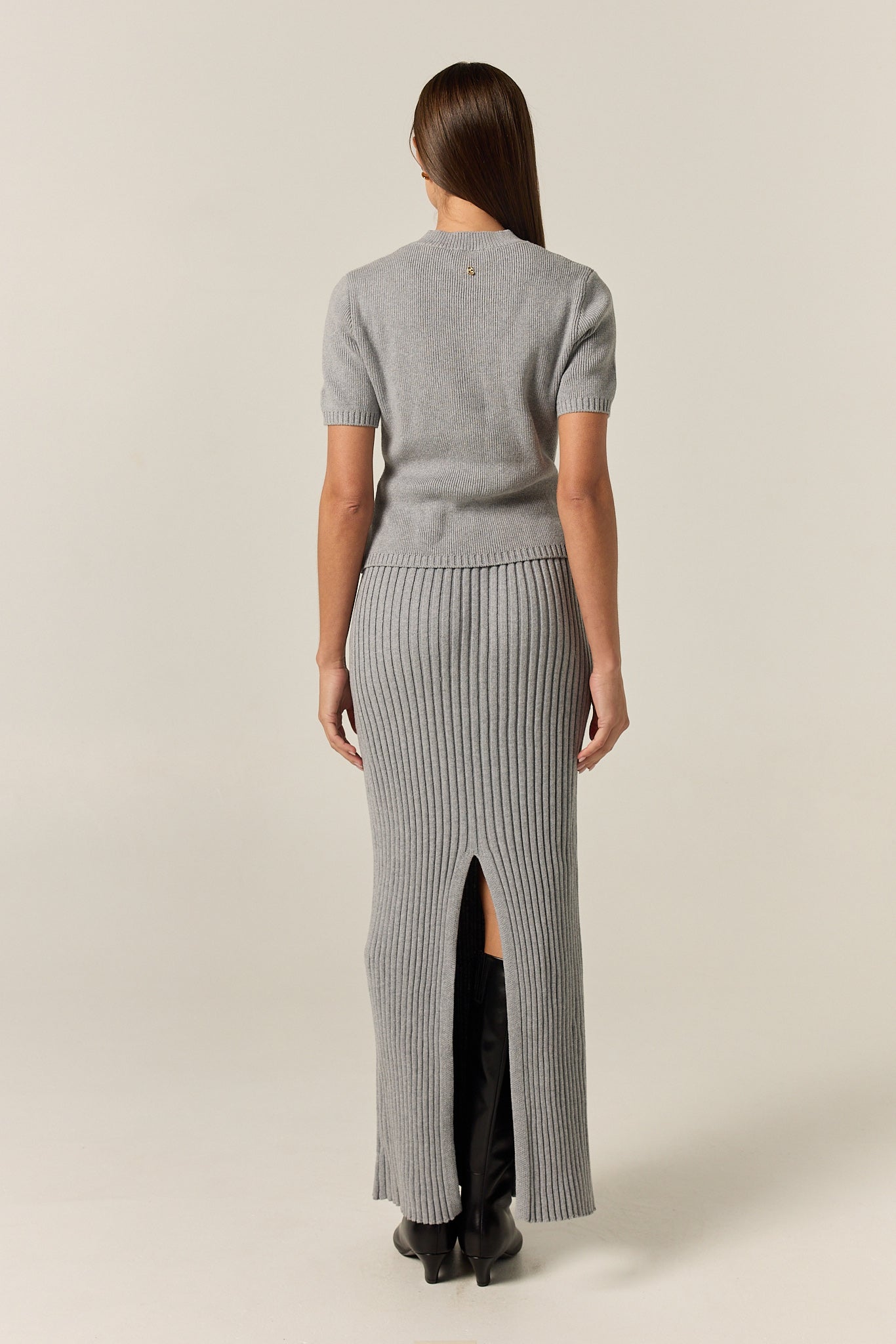Jordy Ribbed Knit Midi Skirt (Grey)