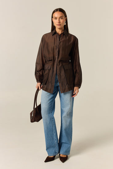 Ezra Cinched Shirt (Chocolate)
