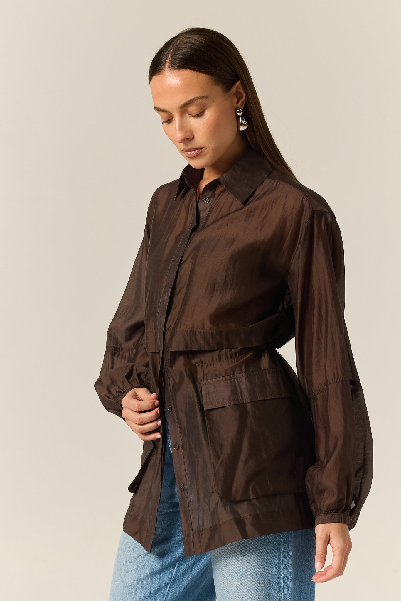 Ezra Cinched Shirt (Chocolate)