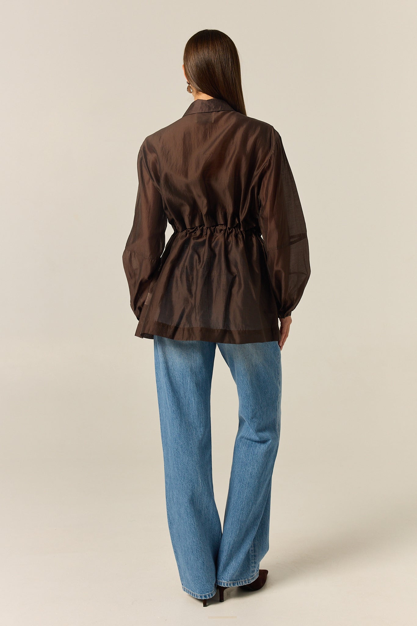 Ezra Cinched Shirt (Chocolate)