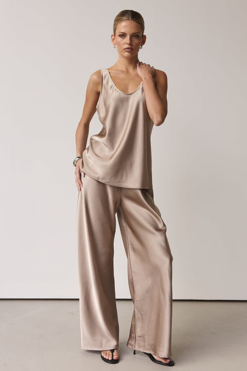 Ines Pant (Champagne)