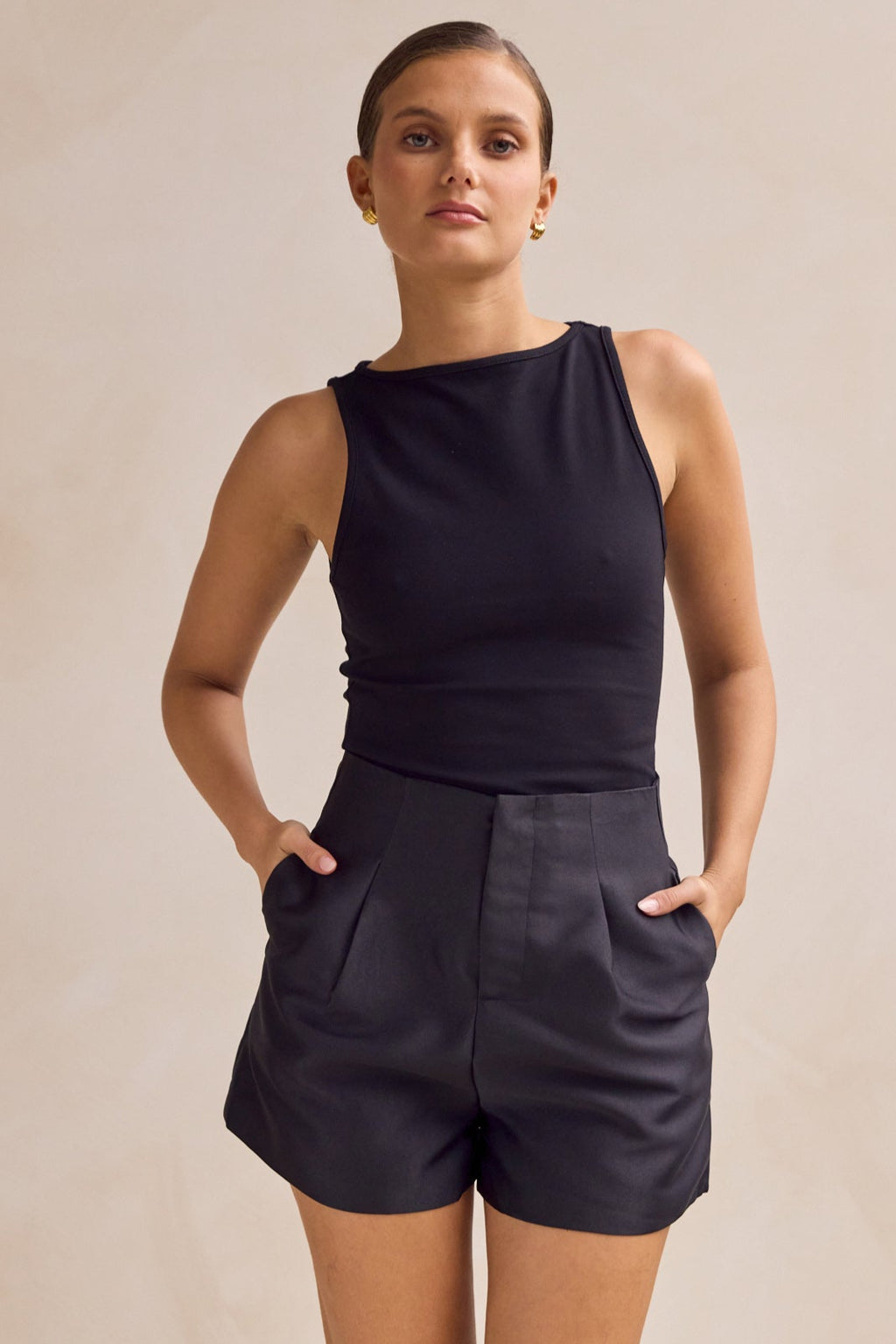 Lysandra Short (Black)