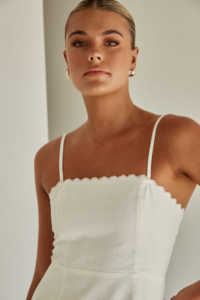 Delaney Linen Mini Dress (White)