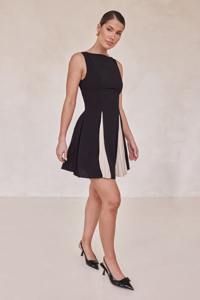 Wynn Mini Dress (Black)