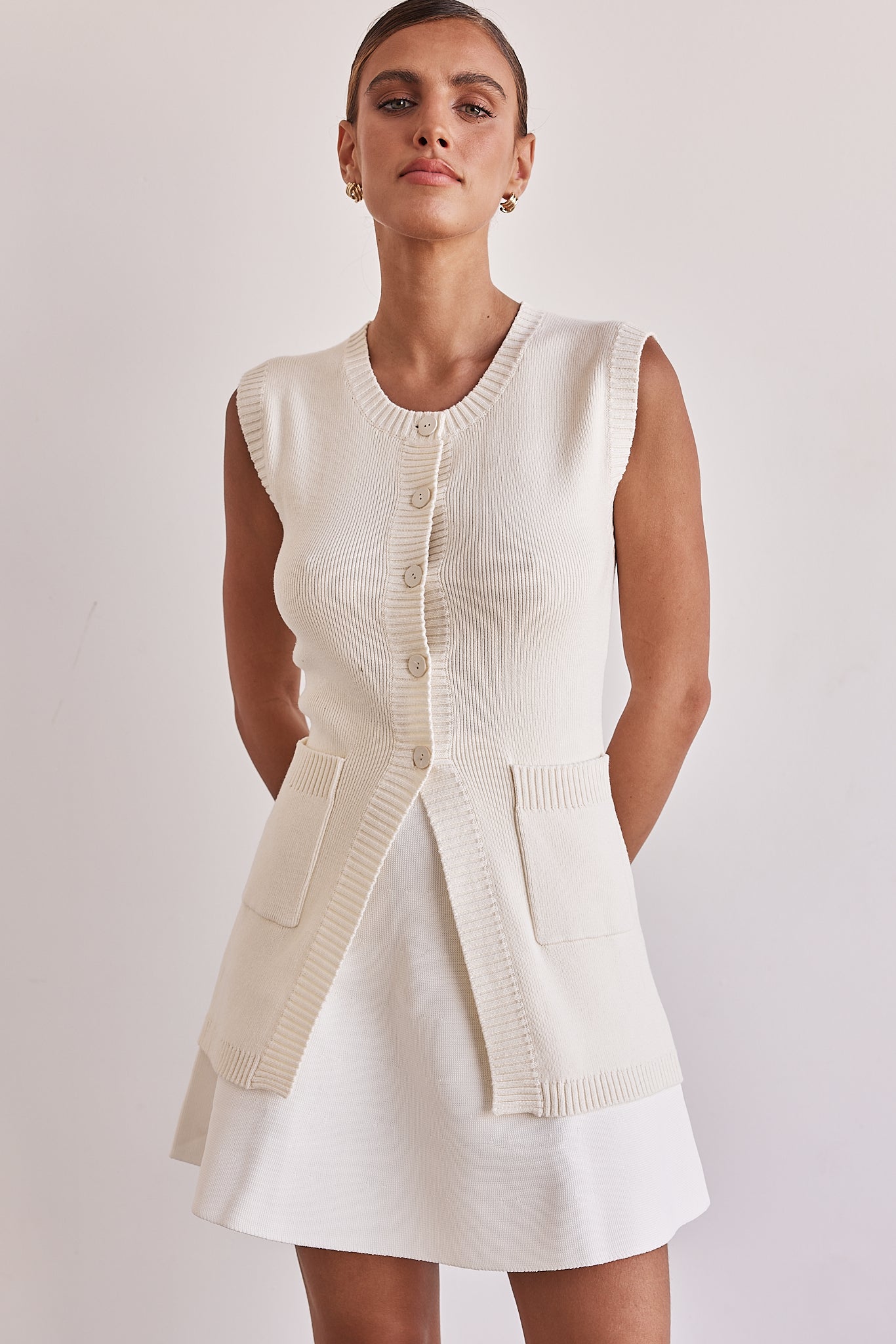 The Beverly Knit Vest (Cream)