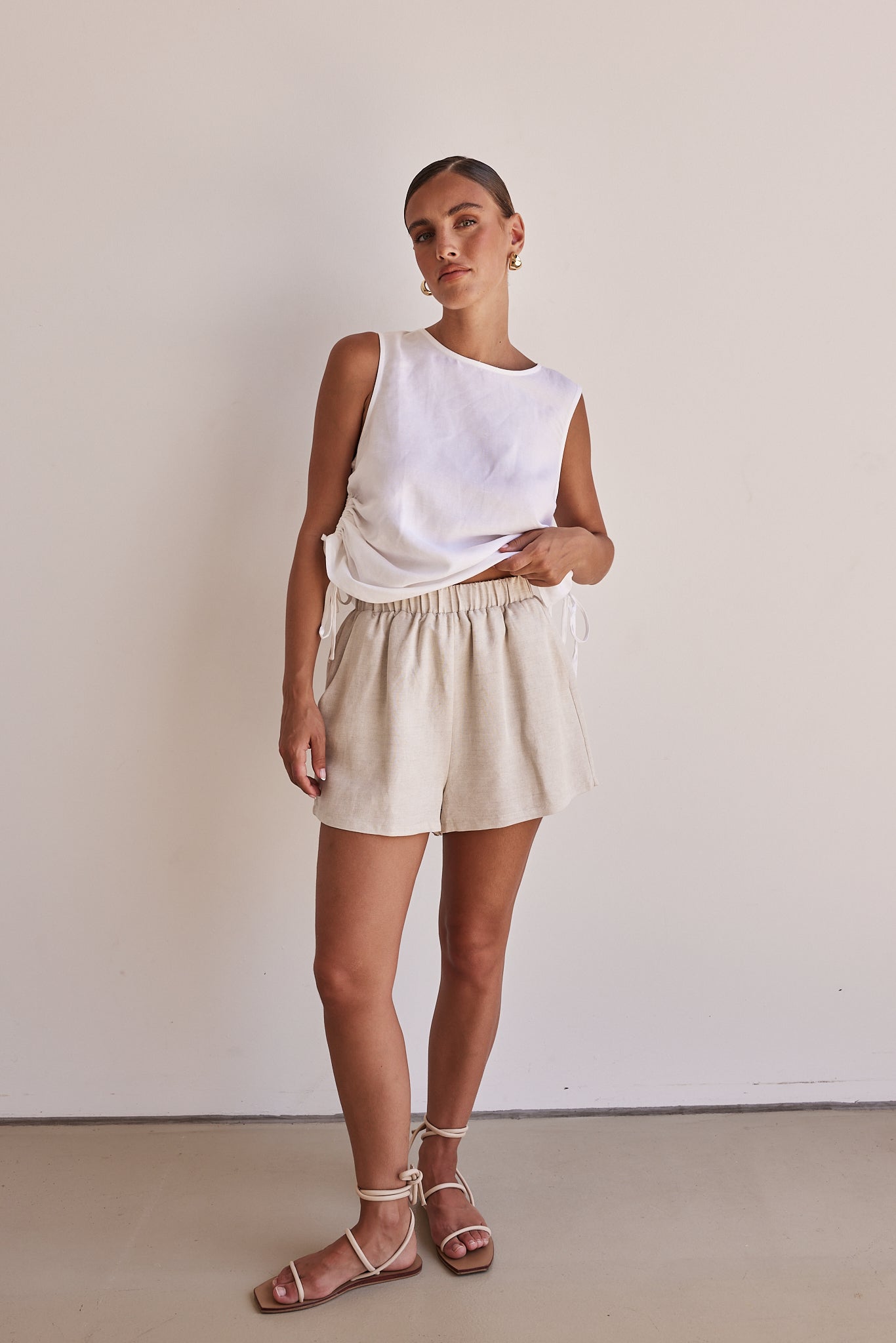 Fifi Shorts (Beige)