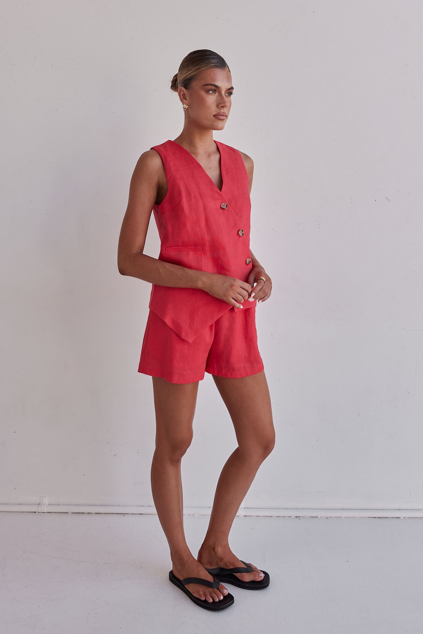 Sofia Vest (Red)