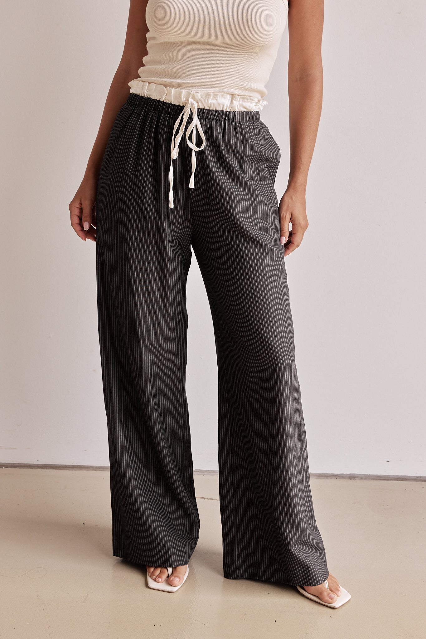 Belle Pant (Grey)