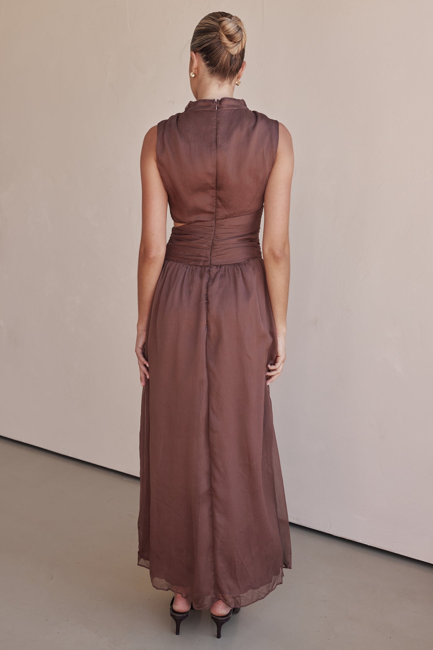 Eliana Maxi Dress (Chocolate)