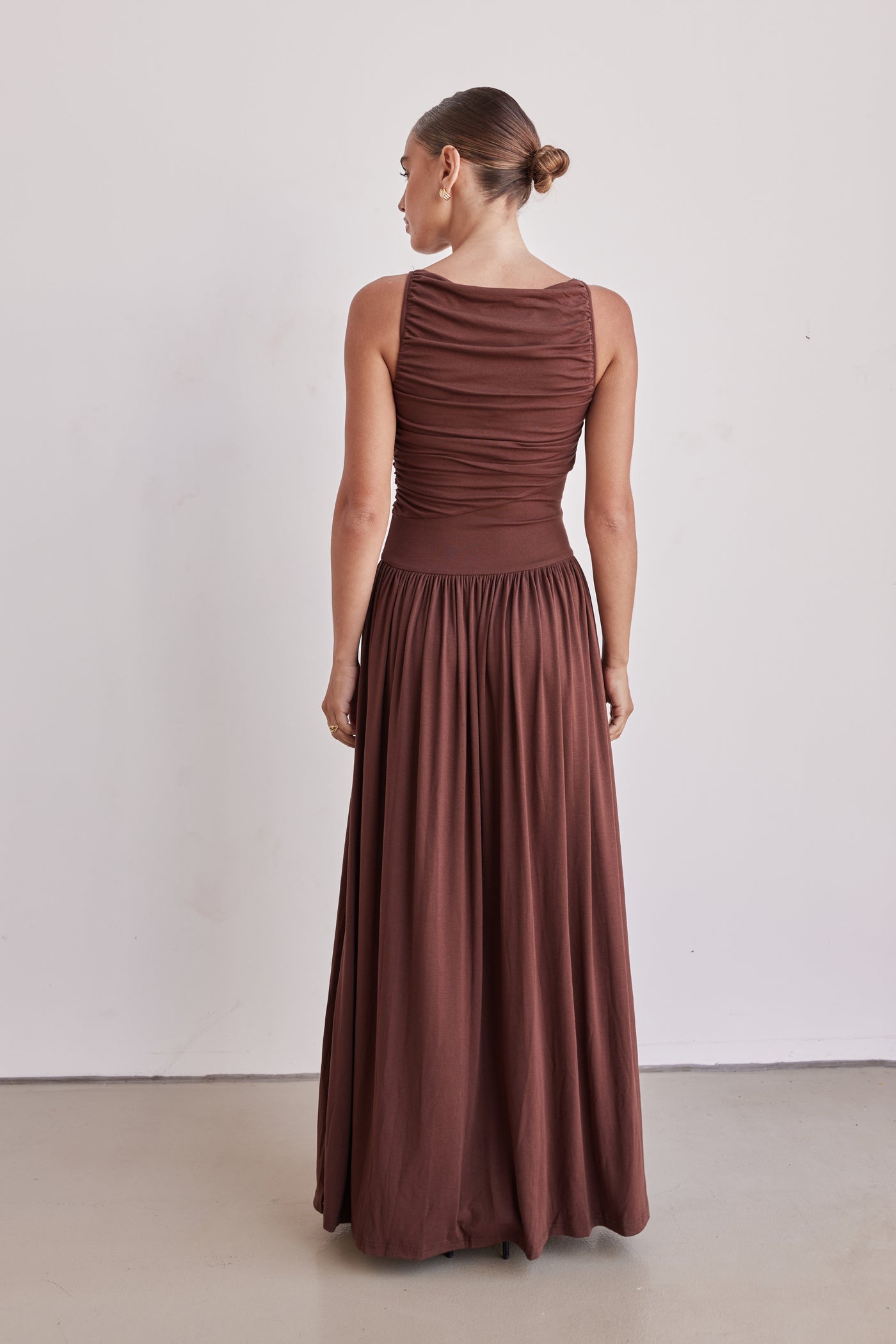 Arielle Maxi Dress (Chocolate)