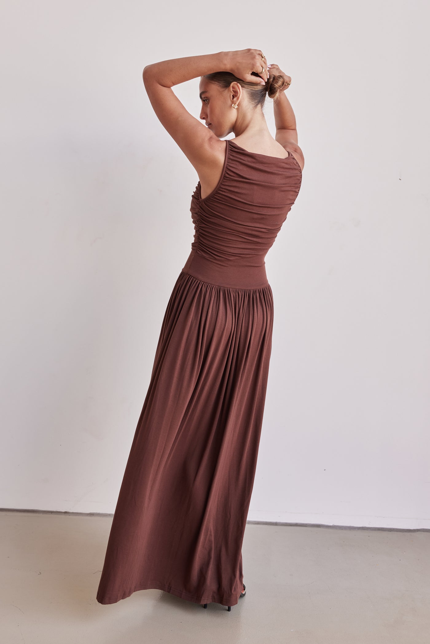 Arielle Maxi Dress (Chocolate)