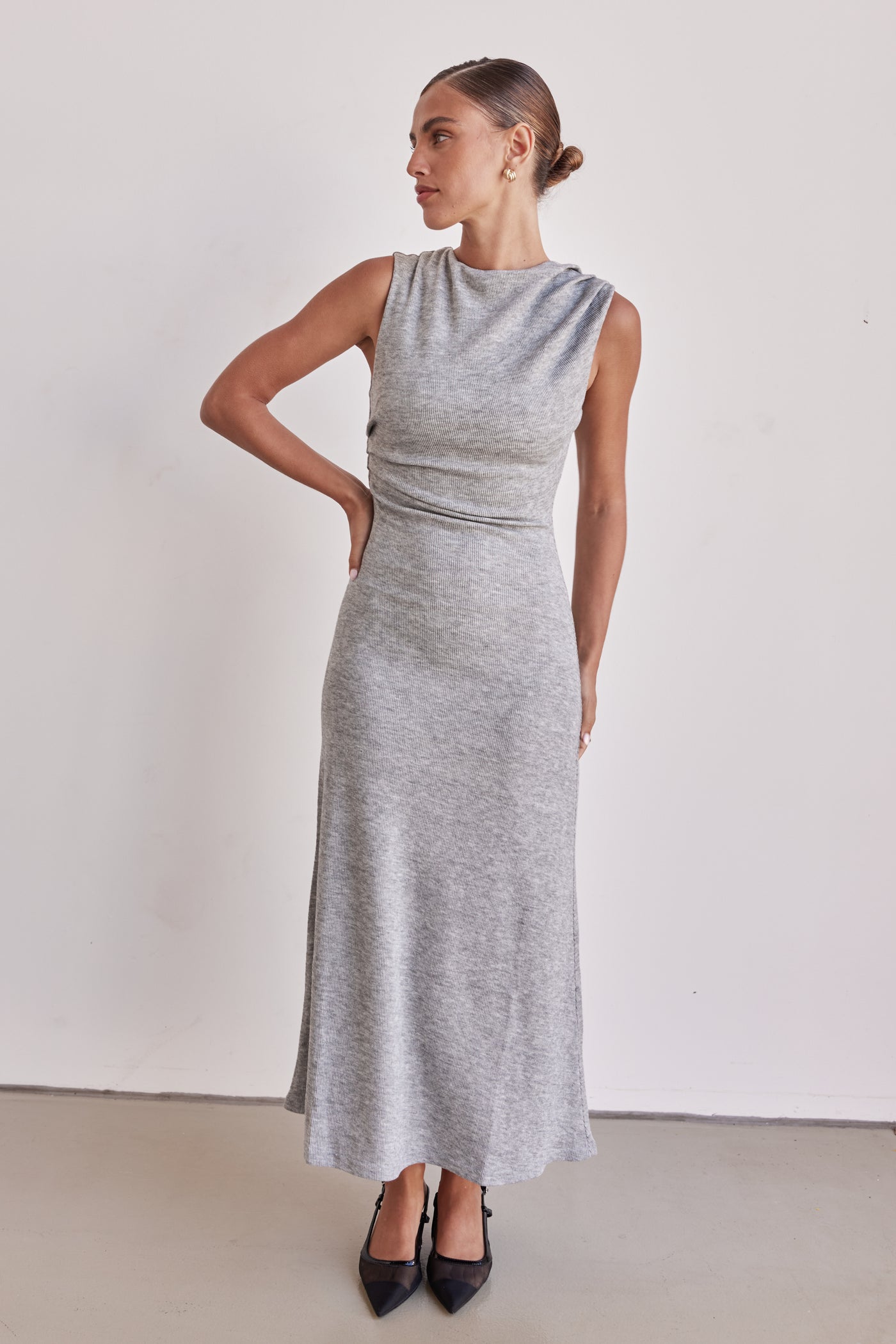 Oriana Knit Midi Dress (Grey)