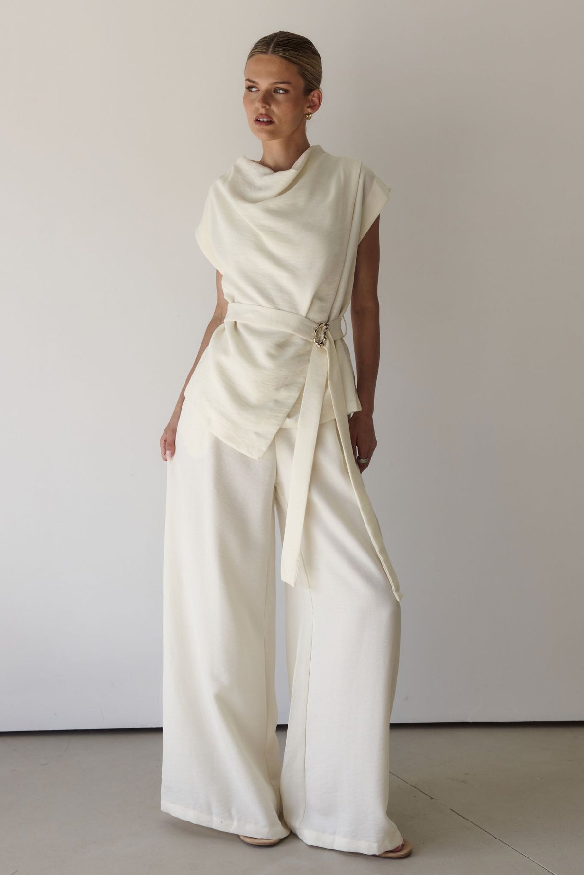 Alia Set (Cream)