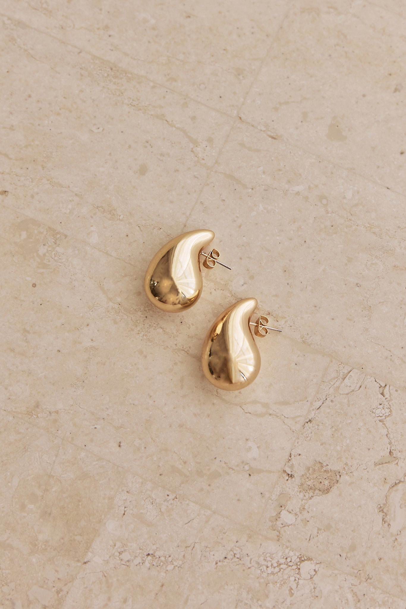 Arianna Earrings (Gold)