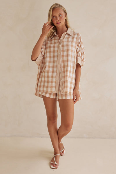 Beatrice Shirt (Beige)