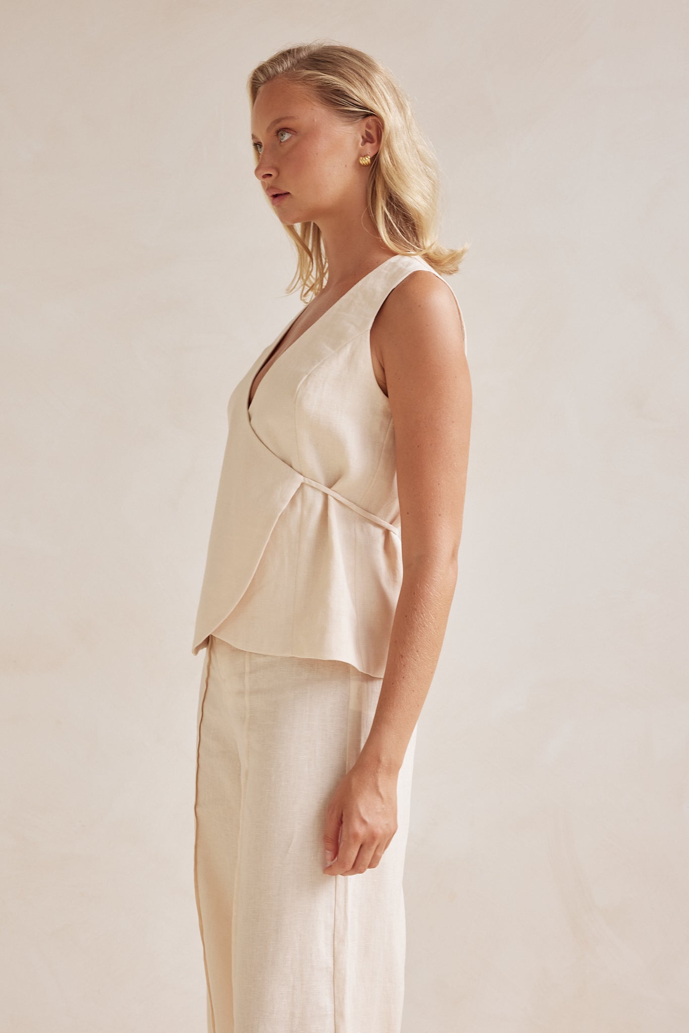 Melia Linen Vest (Cream)