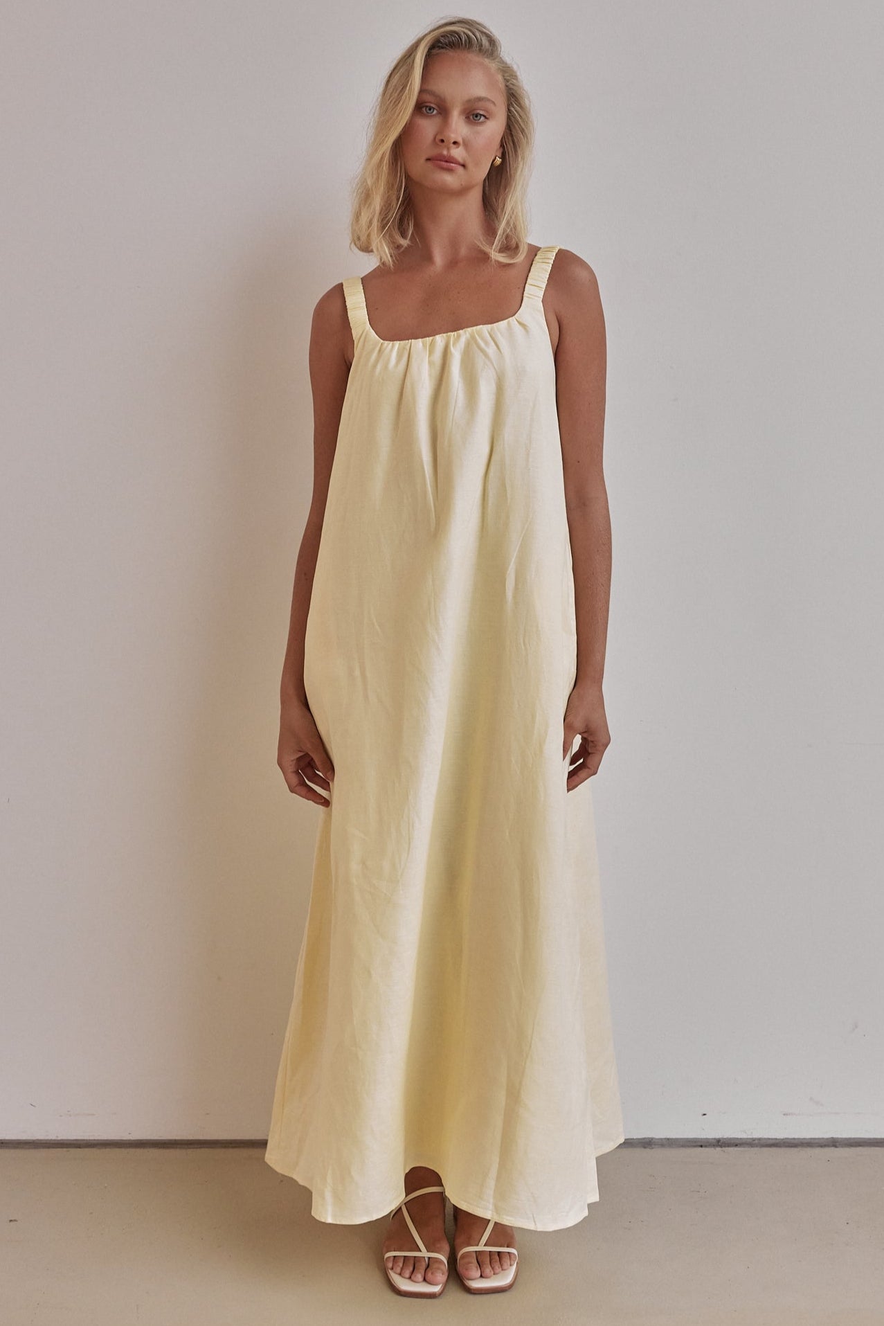 Vicki Linen Maxi Dress (Yellow)