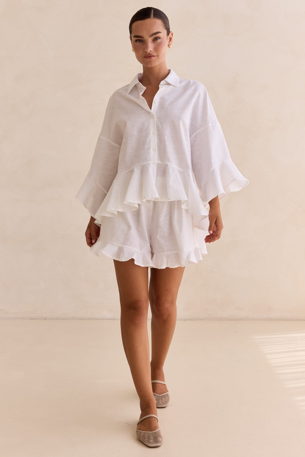 Eilish Short (White)