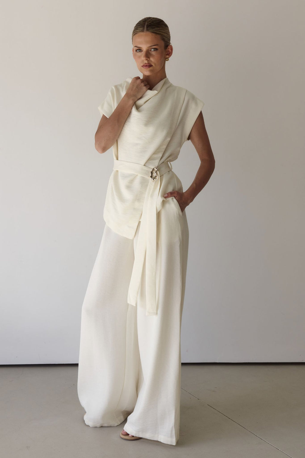 Alia Set (Cream)