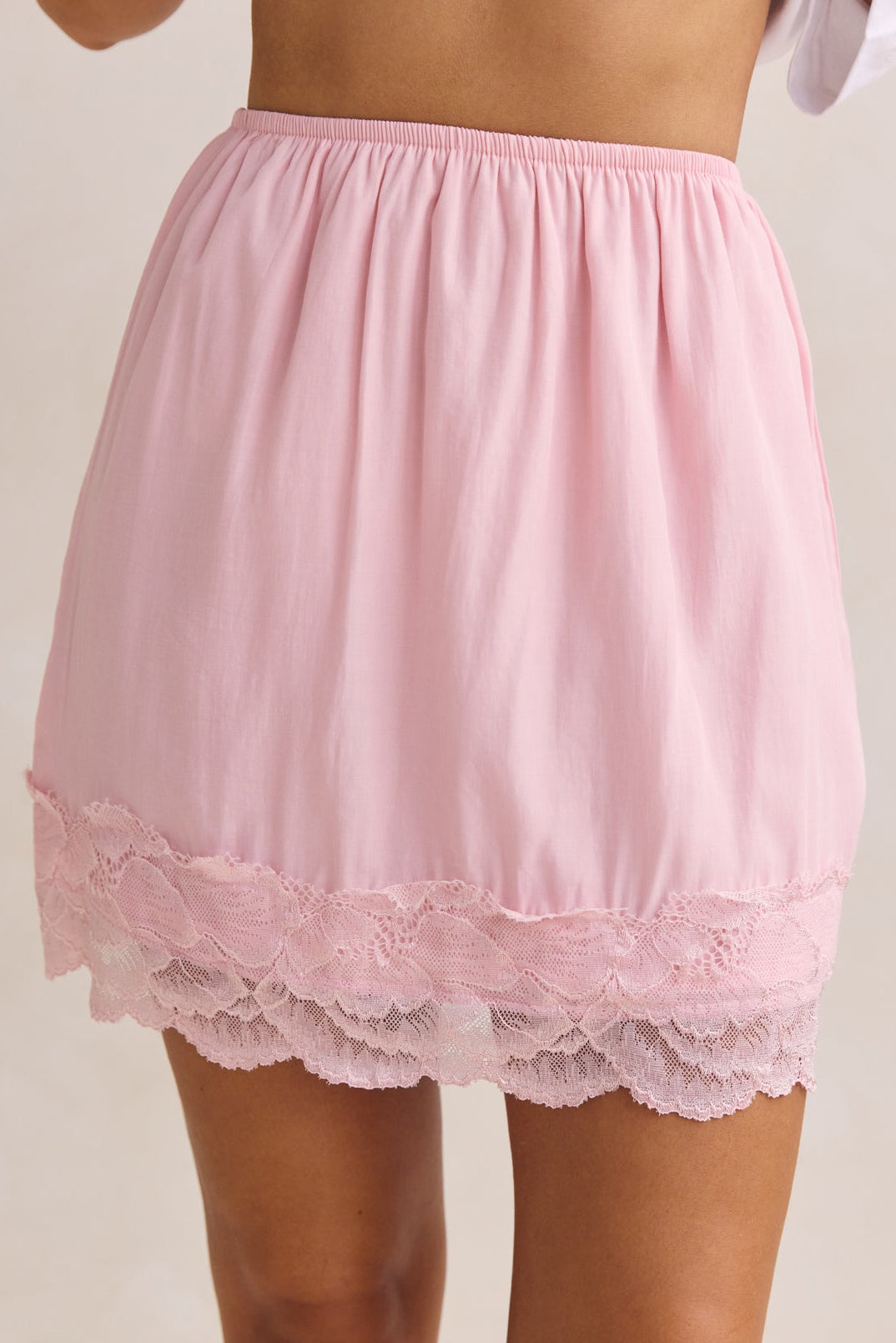 Leia Lace Mini Skirt (Pink)