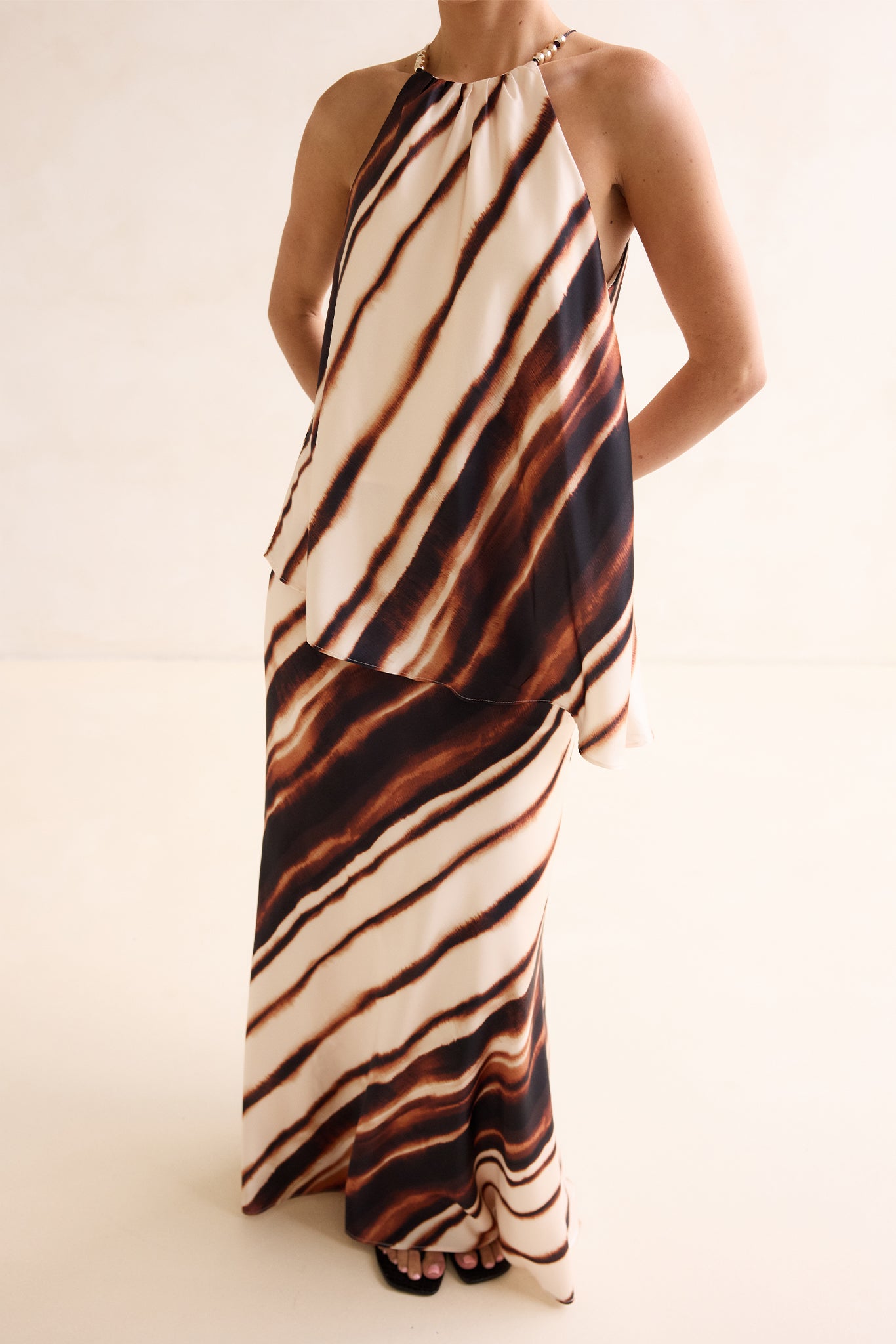 Jesse Set (Burnt Amber)