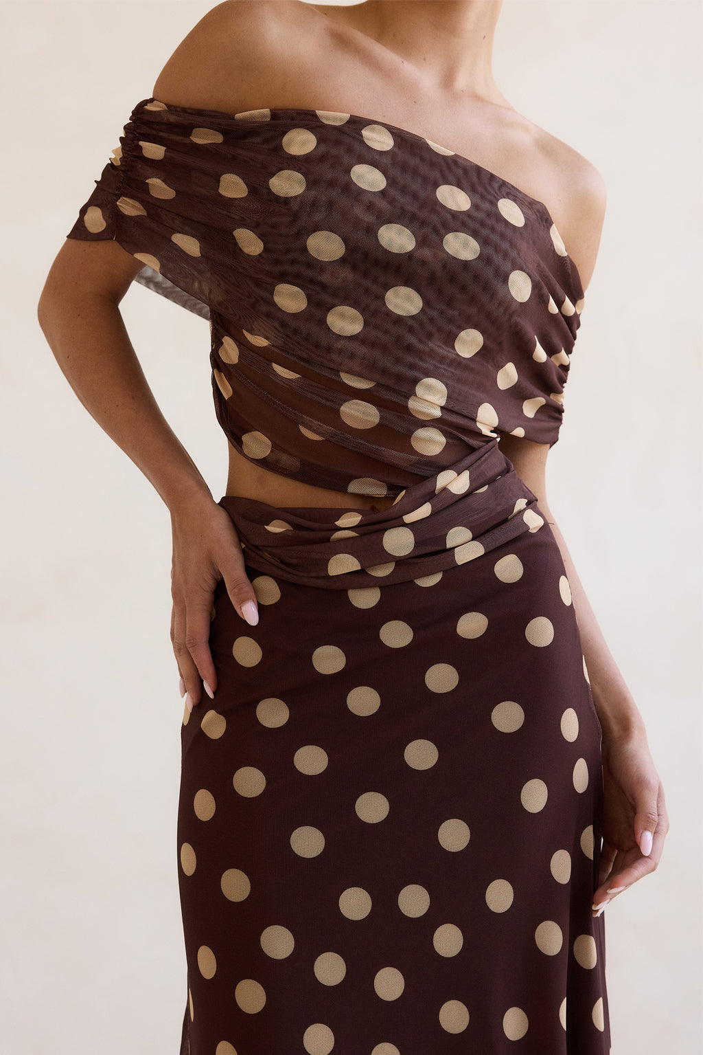Arlette Maxi Dress (Chocolate)