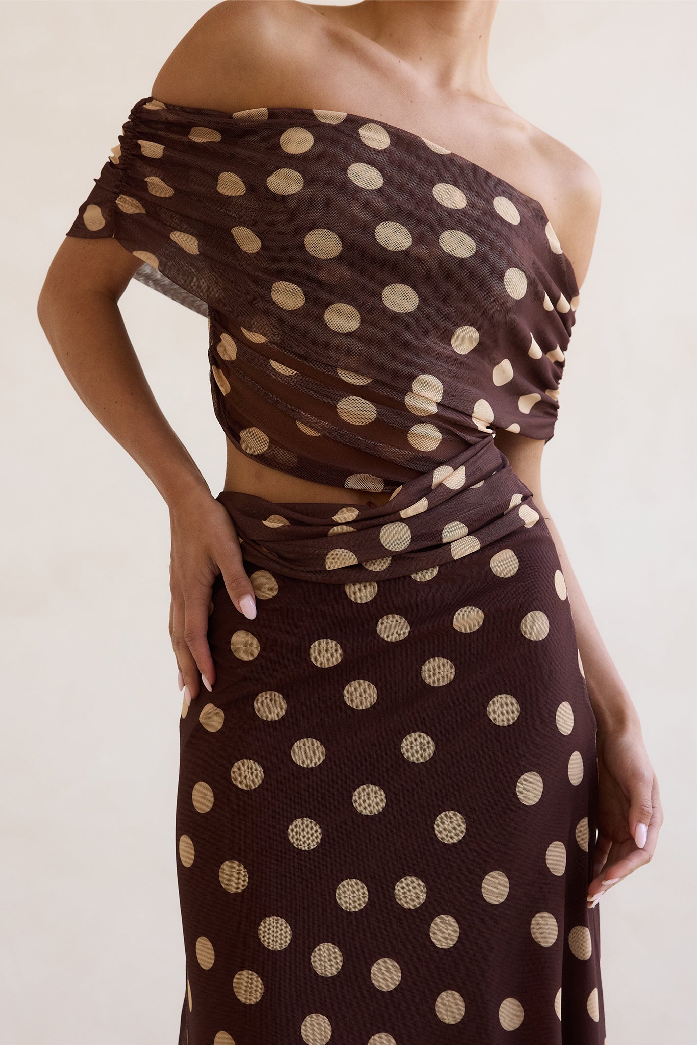 Arlette Maxi Dress (Chocolate)