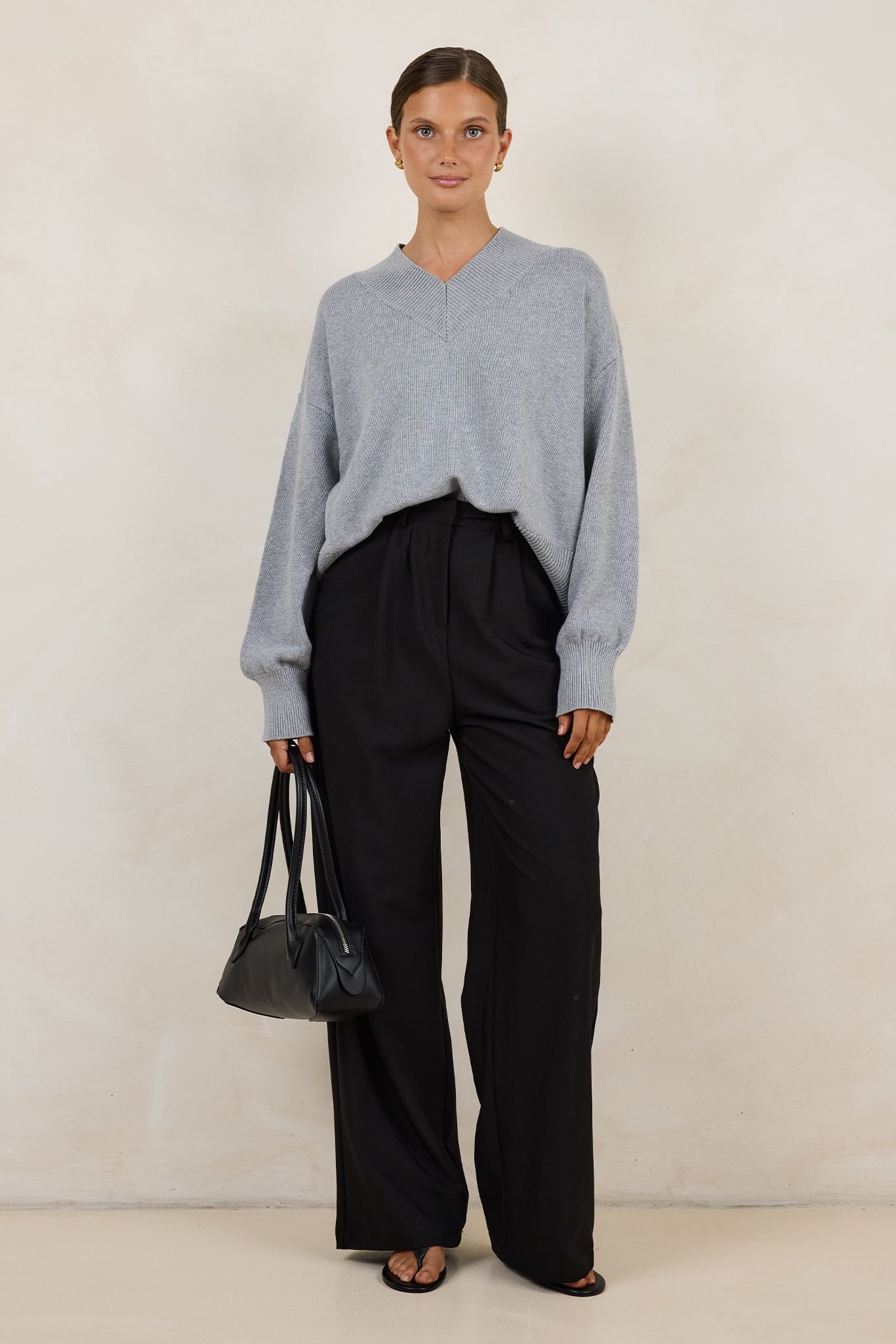Reed V-Neck Jumper (Grey)