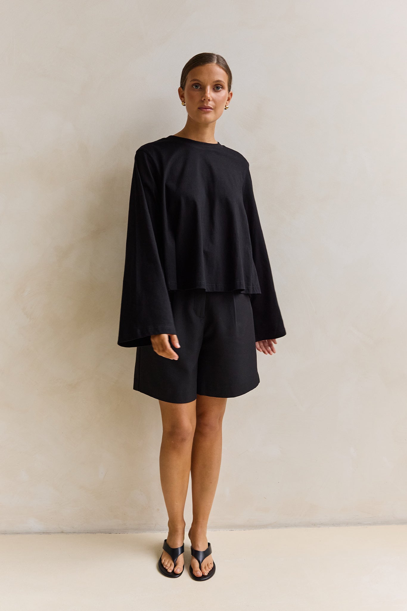 Harper Swing Long Sleeve Tee (Black)