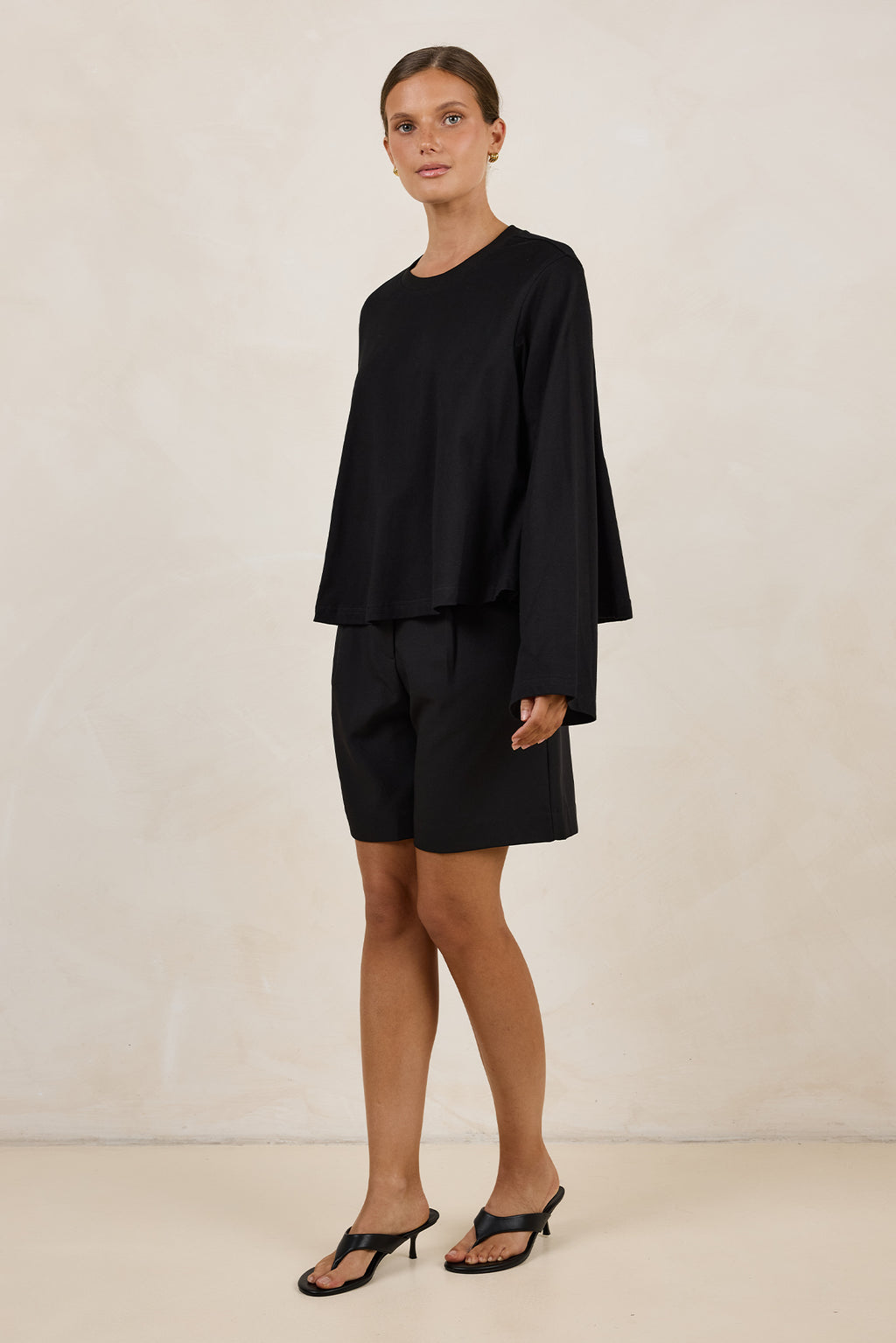 Harper Swing Long Sleeve Tee (Black)