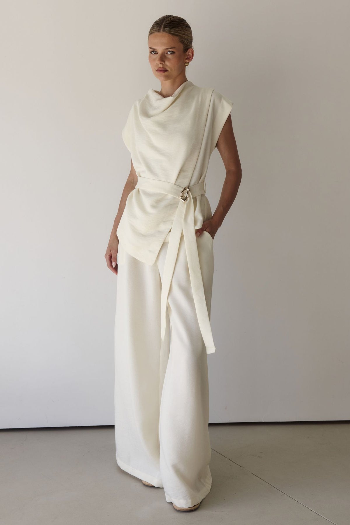 Alia Set (Cream)