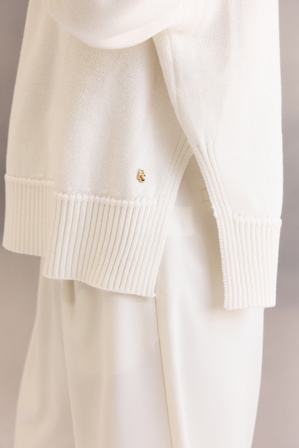 Emberley Knit Jumper (Cream)