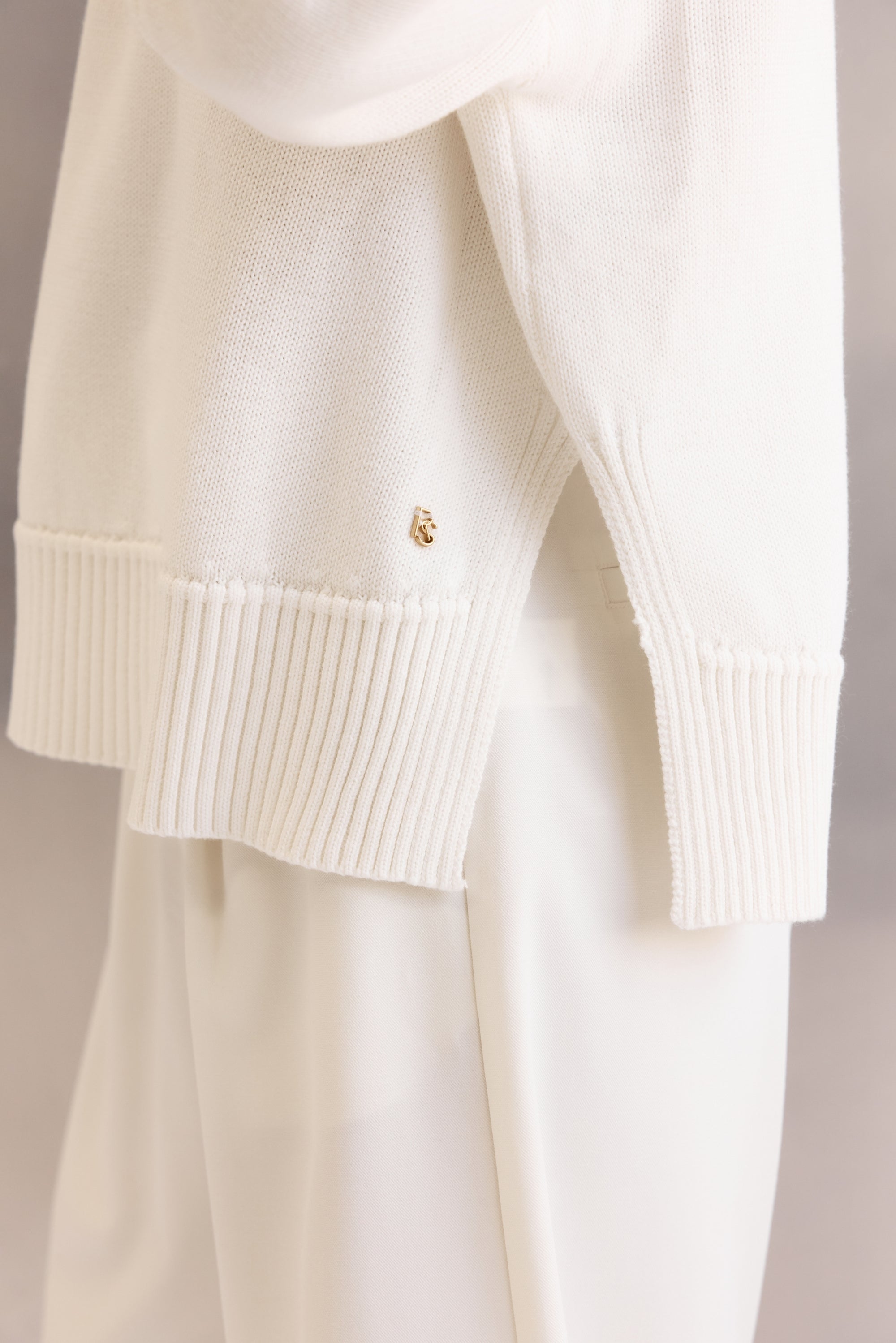 Emberley Knit Jumper (Cream)